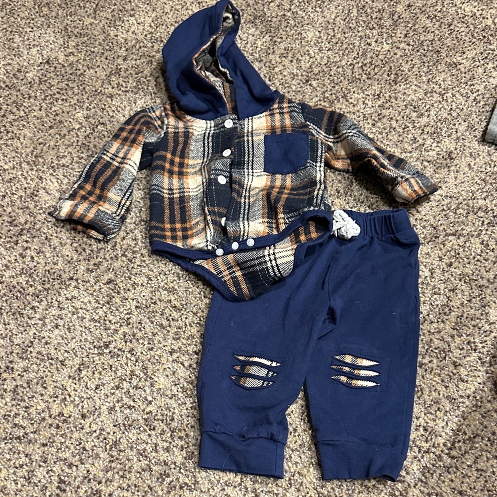 Plaid Hooded Baby Outfit with Blue Pants